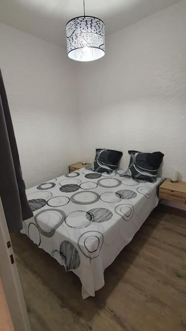 Appartement Centre-Historique 70 M2 Fréjus エクステリア 写真